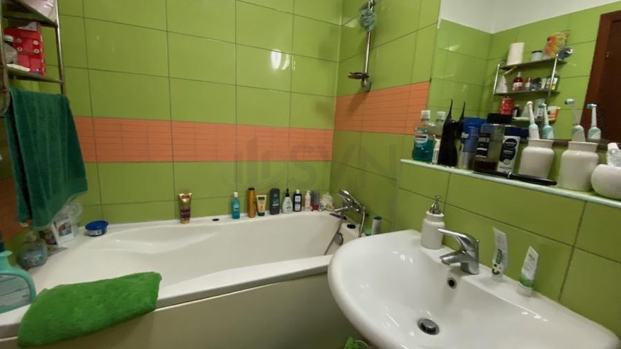 REA1025823 Apartament 3 camere in complex securizat