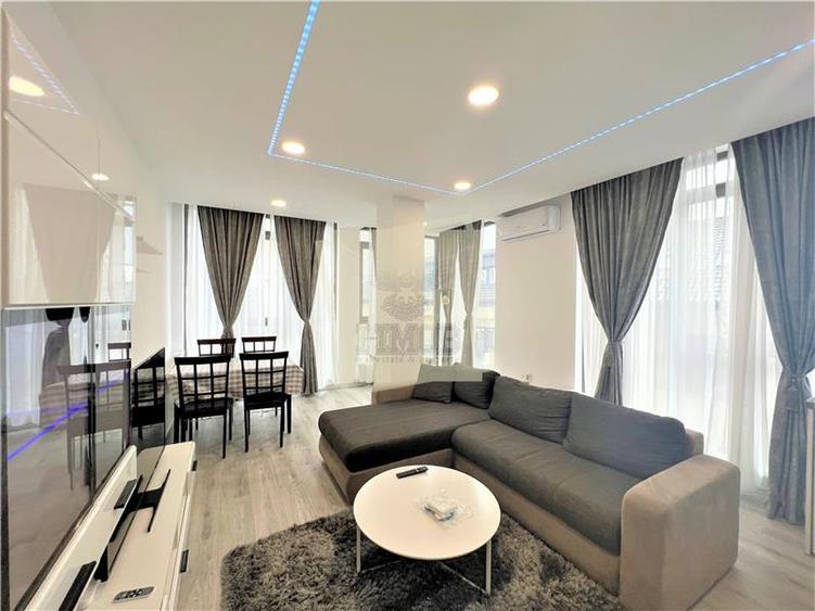 Apartament modern 3 camere 2 bai si garaj pe Doamna Stanca