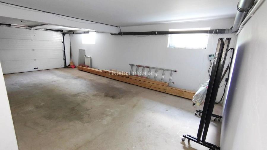 Casa impunatoare D+P+M, 280 mp utili, teren 850 mp,  în Europa - 14