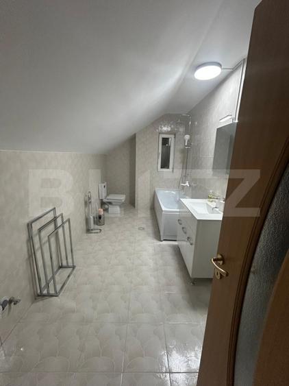 Vila Dumbravita 330 mp utili, Teren 558 mp - zona Kaufland