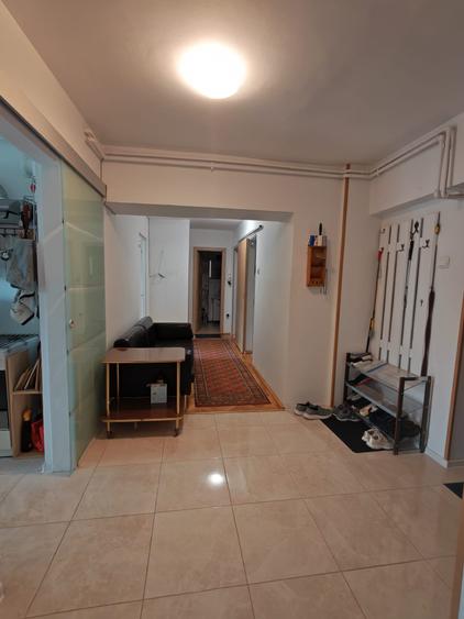 Piata Unirii 3 camere spatios cu centrala proprie