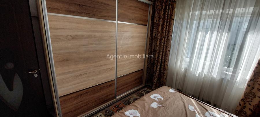 2 camere decomandat -Etaj 3 -Centrala -Renovat - 6