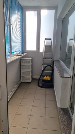Vitan Moll , 5 munte metrou  Mihai Bravu