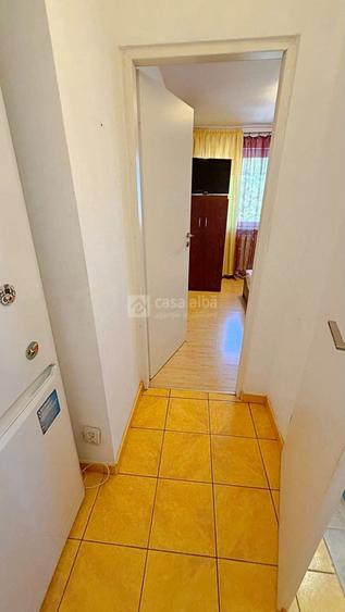 Podul de Piatra, 2 camere decomandat, mobilat si utilat, PRET EXCELENT
