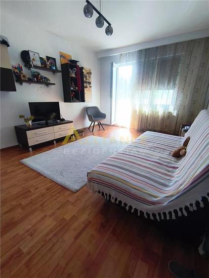 {Piata Sudului} | Garsionera renovata complet | Mobilata & utilata | Gata de mut