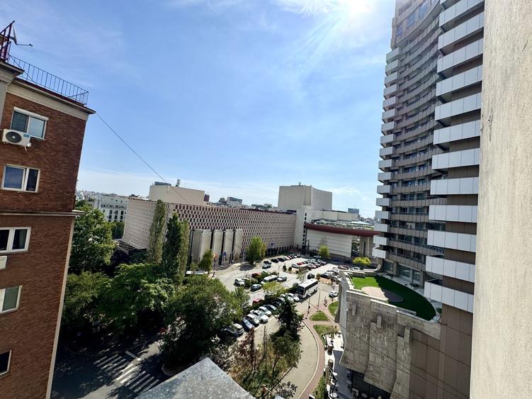 Apartament 3 camere | Universitate | 100 mp