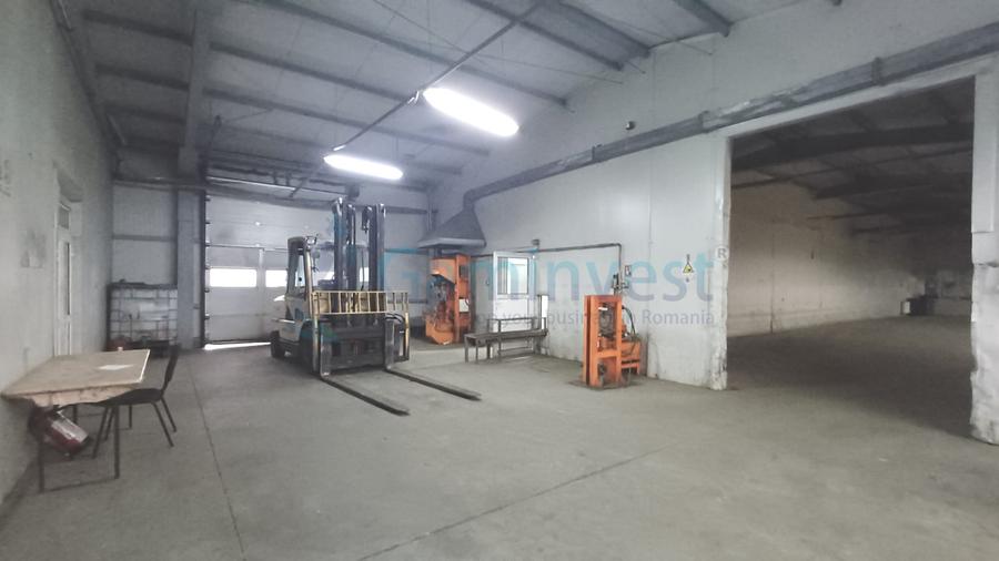 Spatiu industrial de vanzare in Biharia, hala 1200 mp si 23772 mp teren