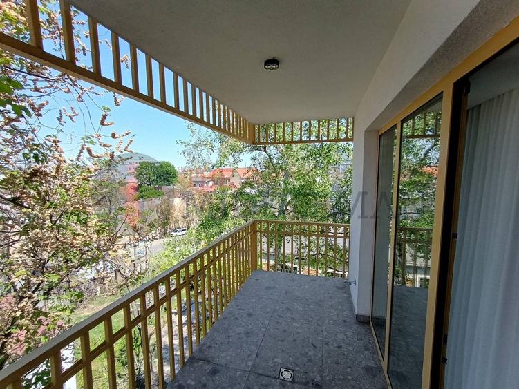 Prima închiriere | Apartament 3 camere | Parcare și boxă incluse | Unirii