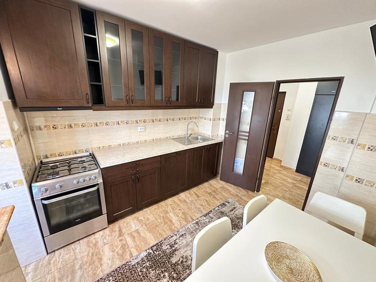 Apartament 2 camere decomandat | 55 mp | Parcare | Piața Sudului | 0% Comision