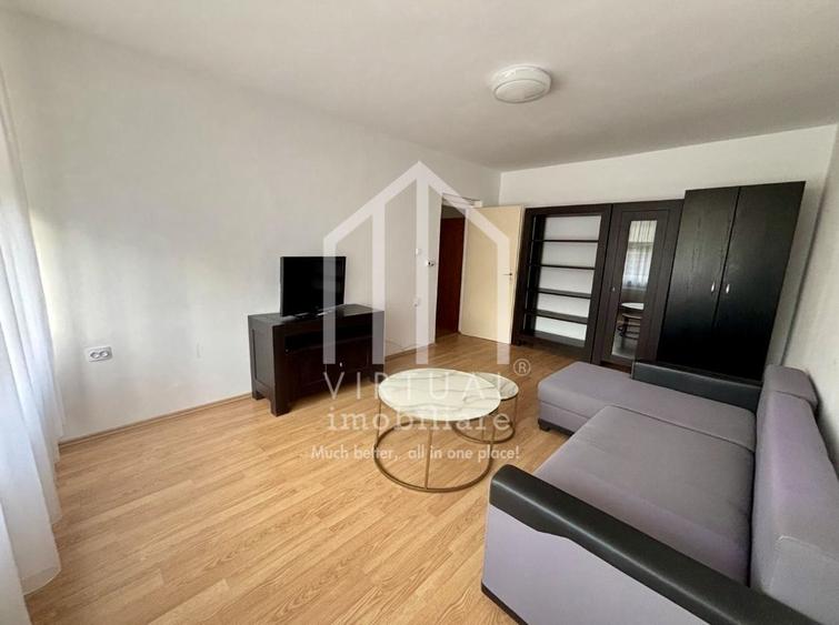 Apartament de inchiriat in Sibiu, cu 3 camere, 2 bai, 80mp, Central
