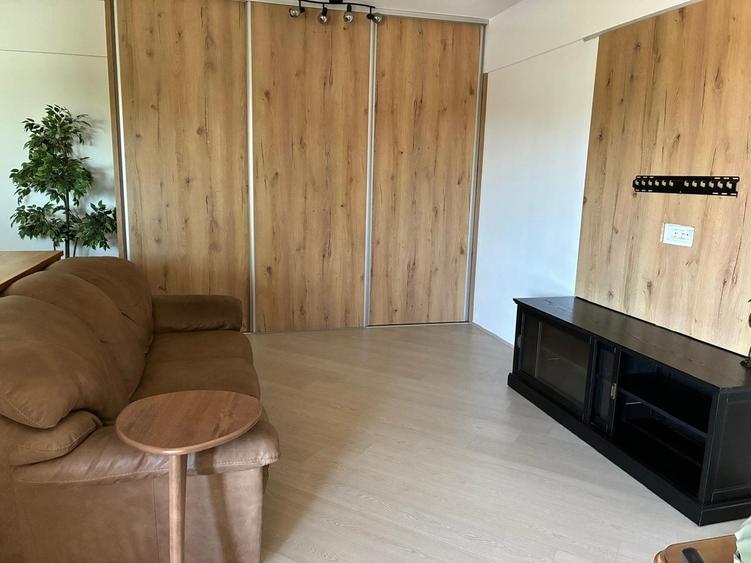 Apartament 3 Camere | Delta City | Decomandat | Loc de Parcare | Balcon | 2 Bai