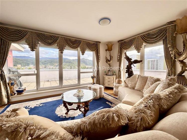 Penthouse rar cu 80 mp de terase și priveliște – Avantgarden Brasov