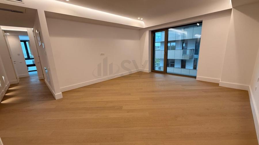 REA1028724 3 camere lux IANCU Nicolae