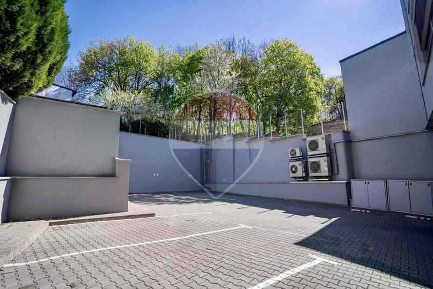 Spațiu de birouri (238 mp) - zona Parcul Central
