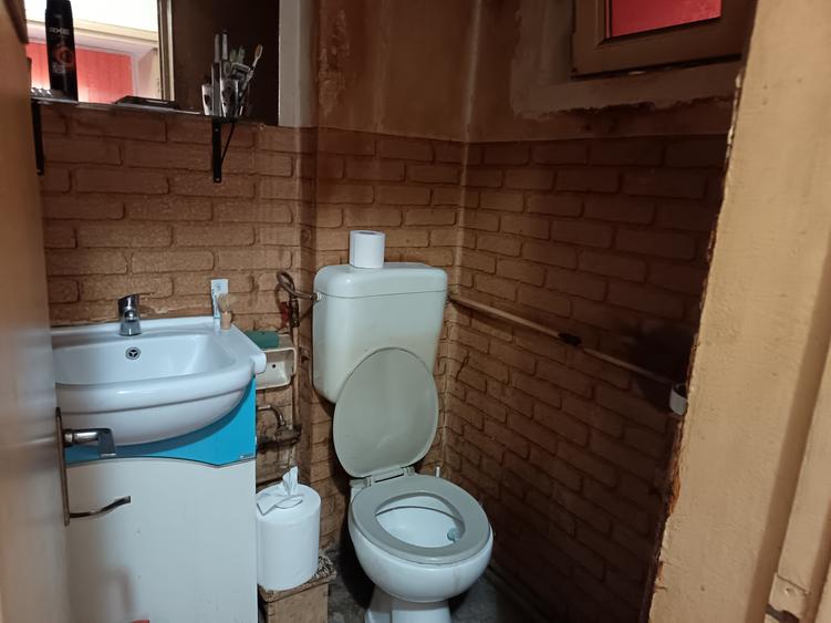 Ap 3 camere/ zona Auchan Titan/ centrala proprie/loc parcare nenominal