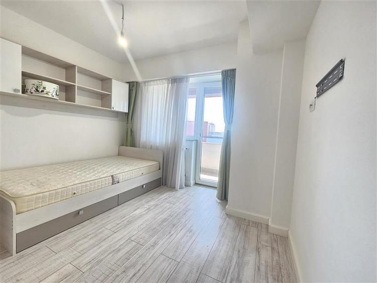3 Camere, Elegant, Mall