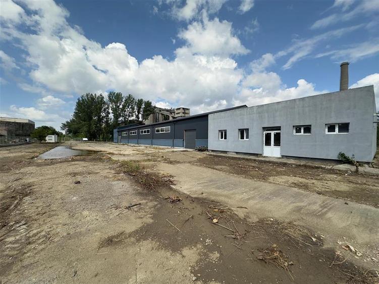 Hala Iasi CUG, de la 300mp la 944mp, langa Vama Iasi, Kaufland