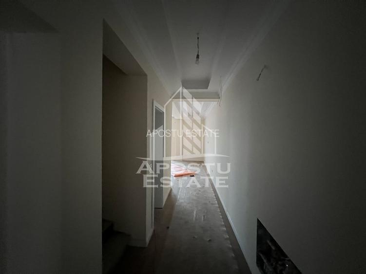 DUPLEX DE VANZARE cu suprafata foarte generoasa in Giarmata Mare - 9