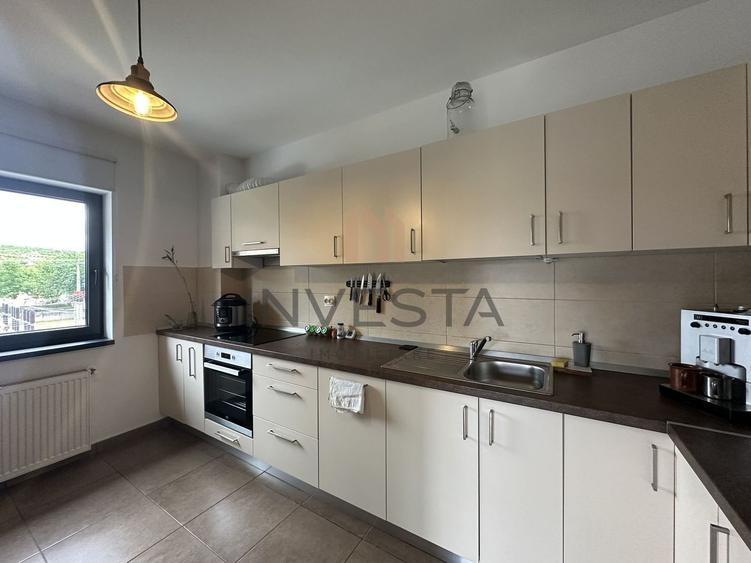 Apartament 2 camere la etajul 2 cu 80 mp de terasa in SOPOR!