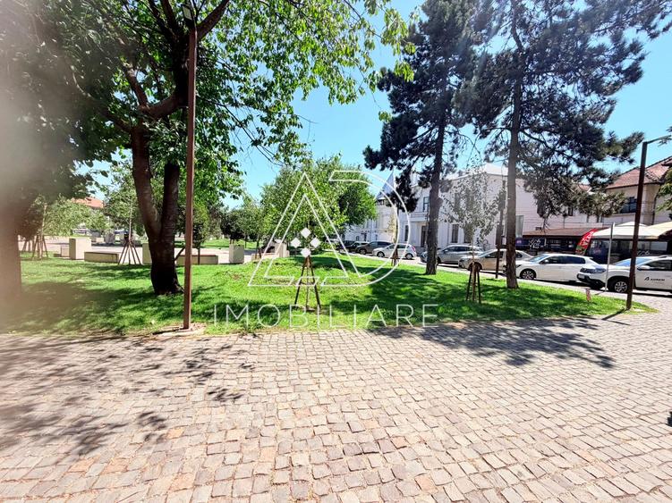 SPAȚIU COMERCIAL DE ÎNCHIRIAT – | 250 MP | VITRINĂ 15 ML | 0% COMISION