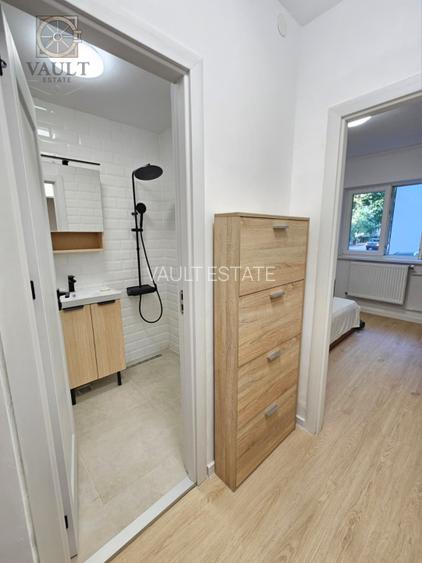 Apartament 2 camere - RENOVAT INTEGRAL - zona APARATORII PATRIEI - 12