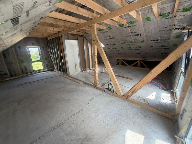 CASA INDIVIDUALA- 4 CAMERE, TOATE UTILITATILE, TEREN 240 MP, COMIS 0% - 16