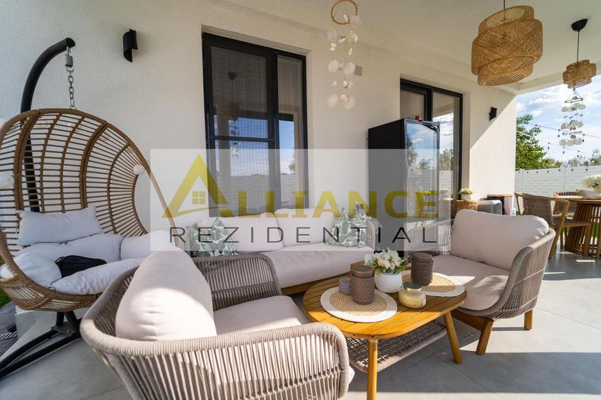CASA INDIVIDUALA P+M | 4 CAMERE | TEREN 370 MP | BERCENI | MOBILATA