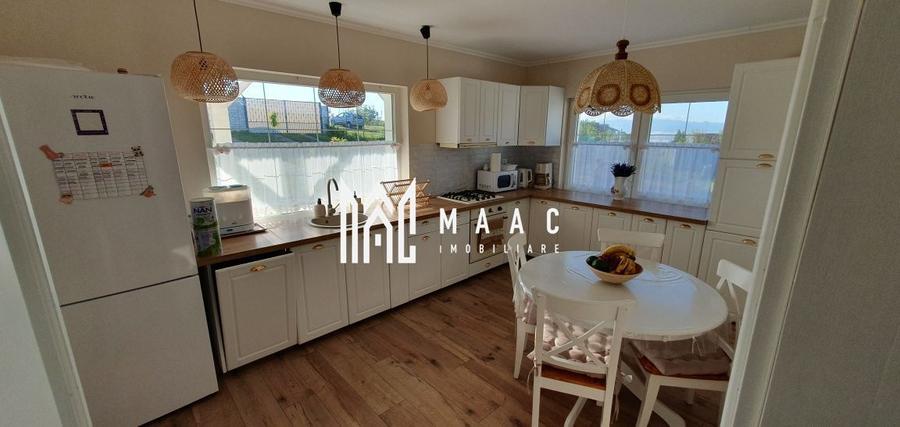 Casa individuala | 4 Camere | 695MP teren | Sura Mare