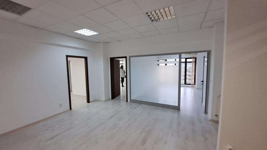 SPATIU BIROU- CLADIRE BIROURI PREMIUM- COSTURILE UTILITATILOR SUNT INCLUSE