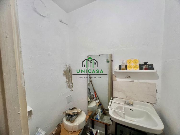 Apartament 4 camere, decomandat/Etaj 4/4 ,Zona Nord