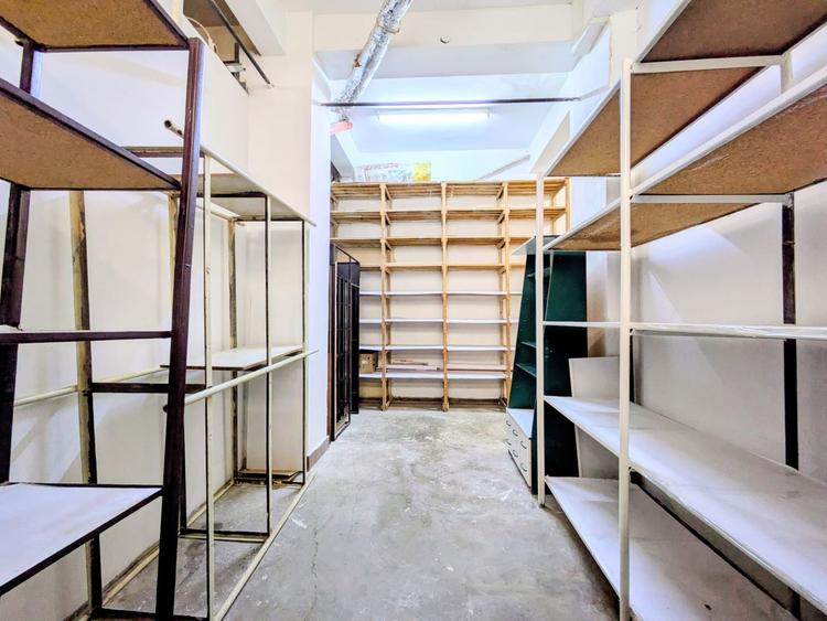 Spatiu Comercial - 90 mp - B-dul Dragalina