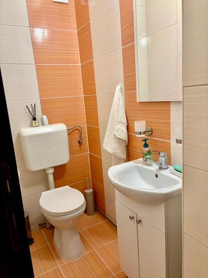 3 camere, decomandat, modern, renovat, centrală proprie
