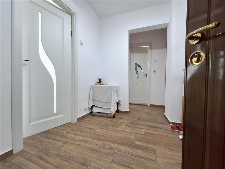 Închiriere apartament 2 camere - Palas Mall, Centru Iași