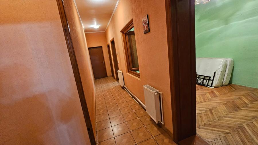 DEMOCRATIEI-Value Center-casa 259 mp , ter 532mp - 235000 euro