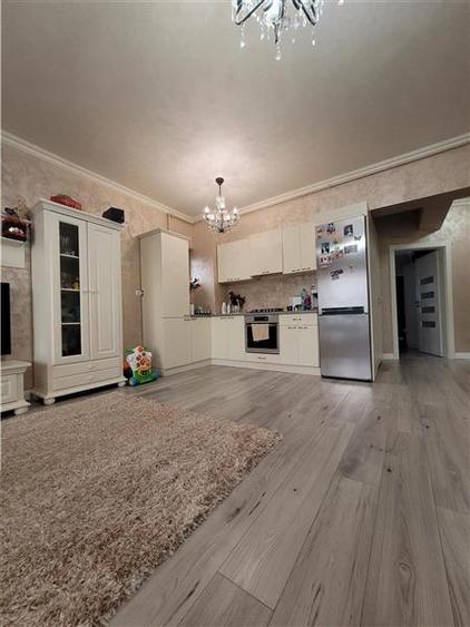 Apartament de Lux in Bloc Nou, Zona Faleza Nord