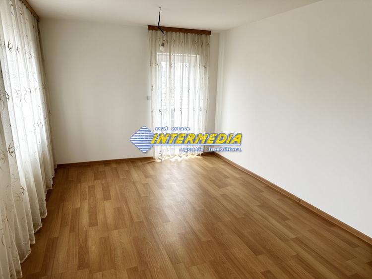 Apartament 3 camere de vanzare Alba Iulia Bloc Nou cu garaj etaj 1 - 14