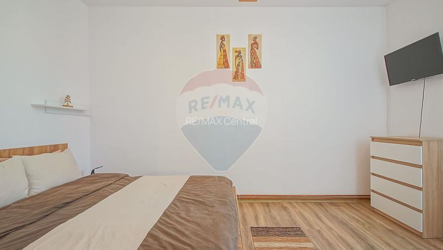 Proprietate rară în centrul Râșnovului, cu spațiu comercial - 14
