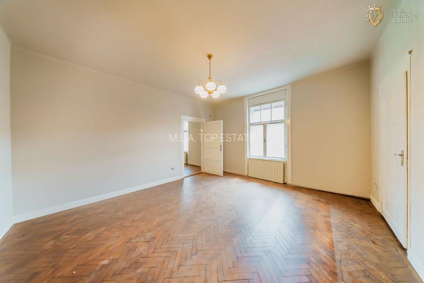 Apartament ultracentral 4 camere de vanzare - 3
