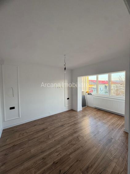 Apartament renovat cu 2 camere decomandate Jibou - 6