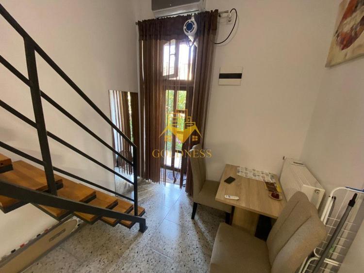1 camera, Piata Unirii, Piata Muzeului, BCU, Meron, Marty