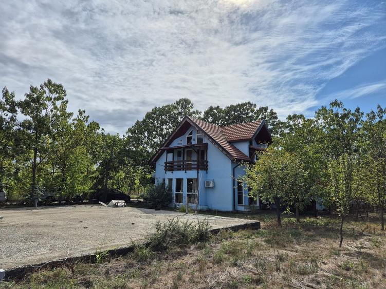 Casa P+1 din lemn - Mihailesti