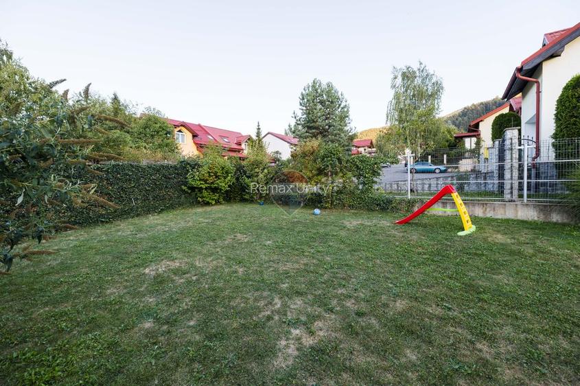 Casă de închiriat cu grădină, terasă și garaj | BUNLOC - 29