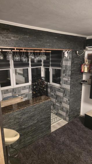 Vanzare apartament 2 camere semidecomandat, etaj 3/4, zona KM 4-5