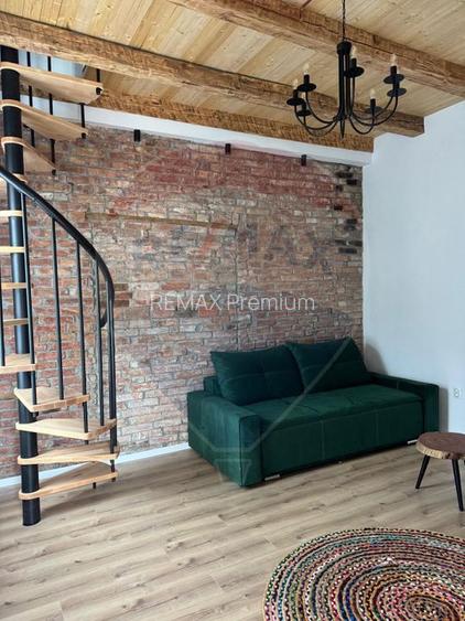 Inchiriez apartament la casa cu curte proprie - Zona Paris - 9