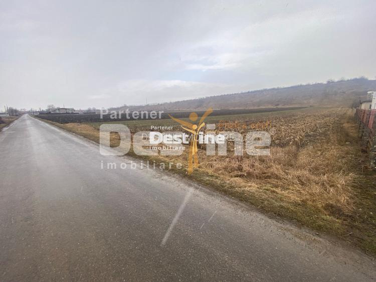Teren de vanzare Girov 24.500 Euro 3200MP - 5