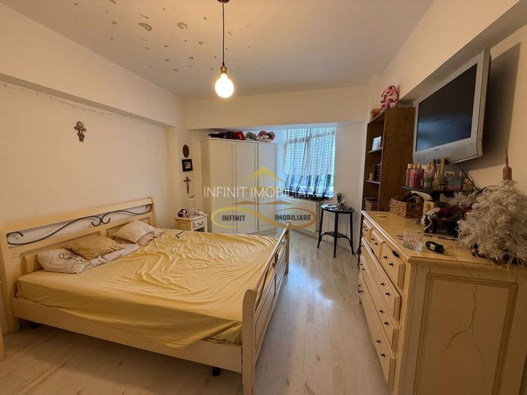 Apartament 4 camere de vanzare in Bacau bloc 2007 - 4