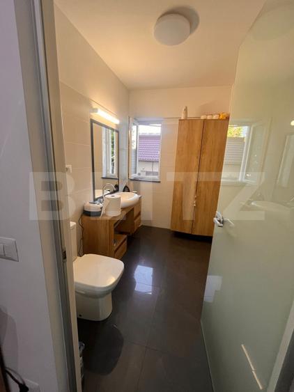 Apartament 2 camere, decomandat, zona Burdujeni