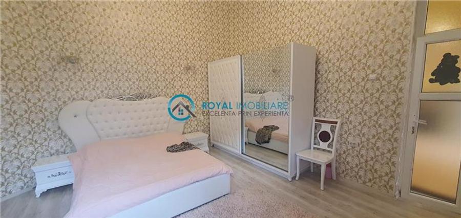 Royal Imobiliare - Vanzare casa zona Centrala