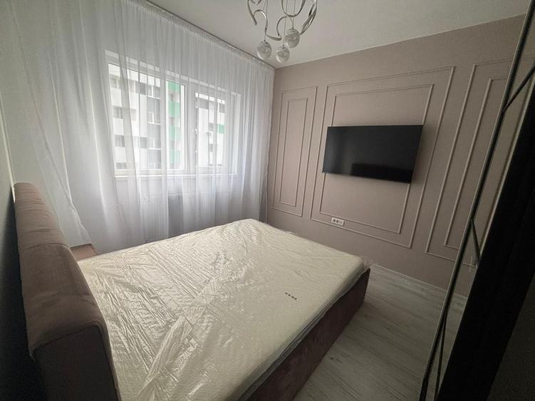 Garsoniera de inchiriat –Dotari: - TV + loc de parcare