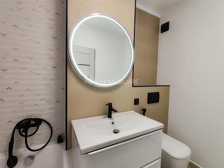 Apartament 2 camere decomandat, renovat, strada Toamnei, Centrul Civic - 9